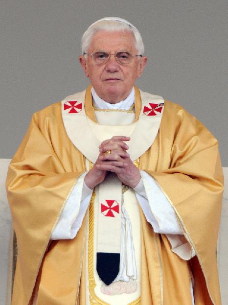 Rev.+Benedict+Guevin+shares+his+thoughts+on+matters+including+Pope+Benedict%2C+condoms%2C+HIV+and+AIDS.