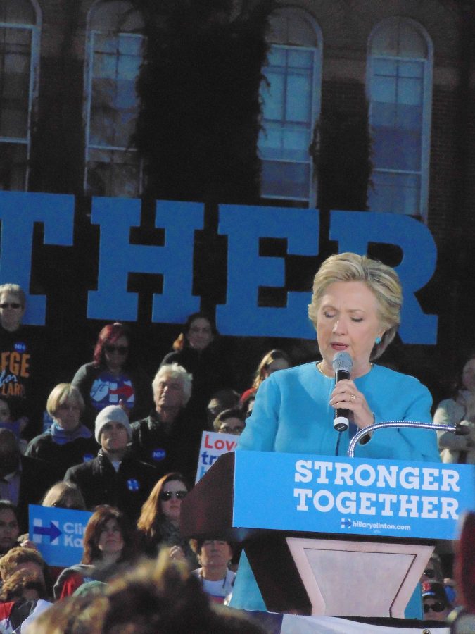 Hillary+Clinton+during+the+NH+Democratic+rally+at+Saint+Anselm+College.