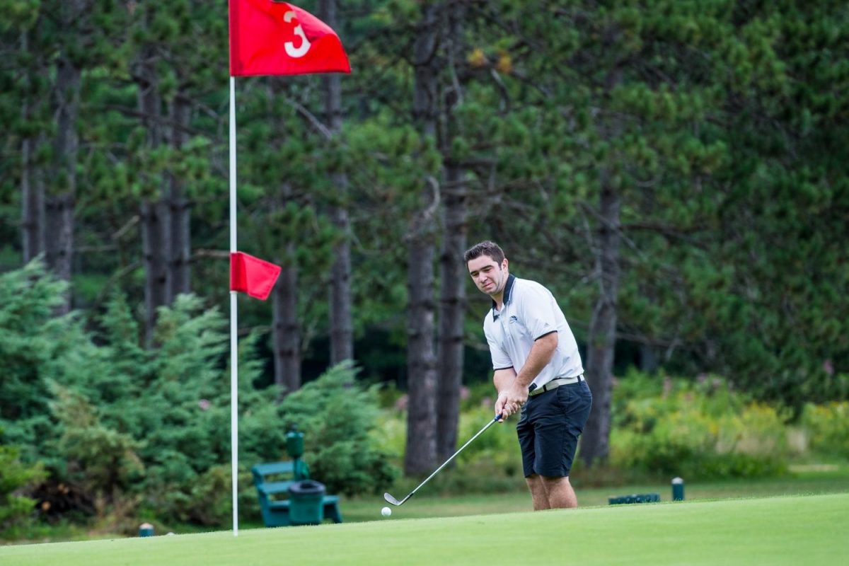 Hawk golf heads to NE-10 Championship following two tournaments