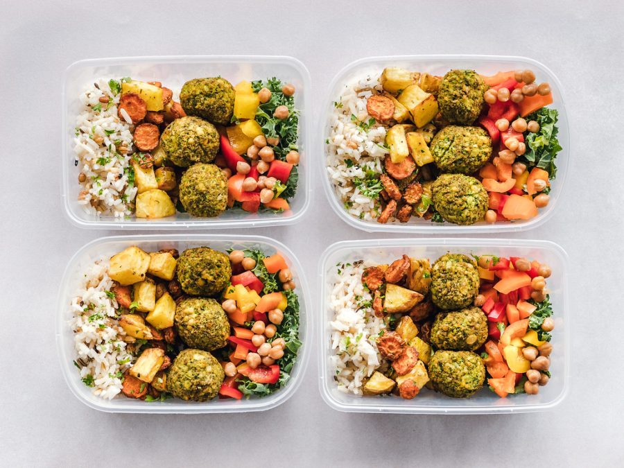 Bulking can be difficult, but proper meal prep and nutrition can help