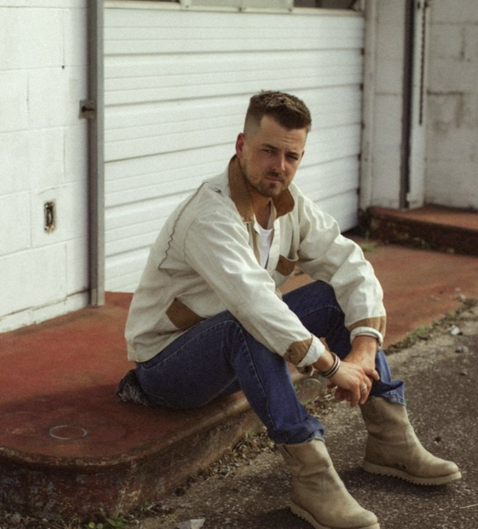 Chase Bryant recently released his
EP Summerville.