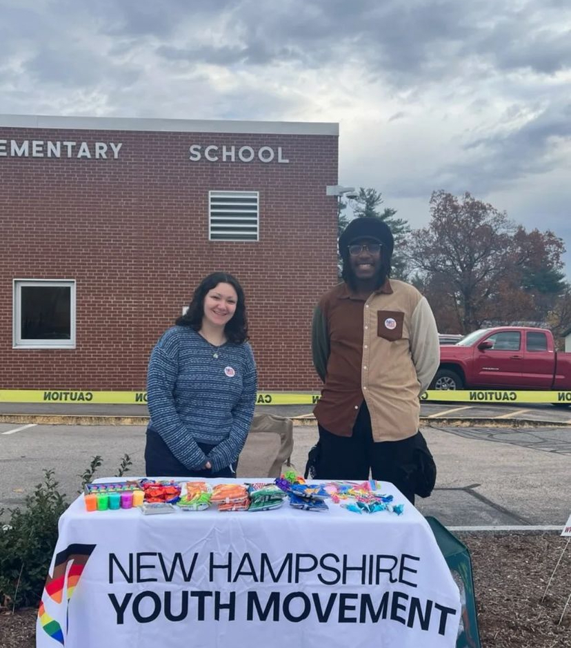 Saint Anselm students pitch in with election effort